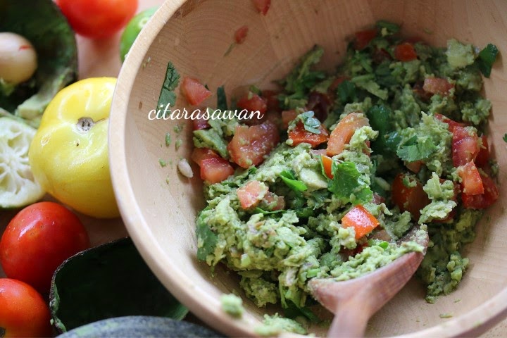 Guacamole with Crispy Tortilas Chips ~ Resepi Terbaik