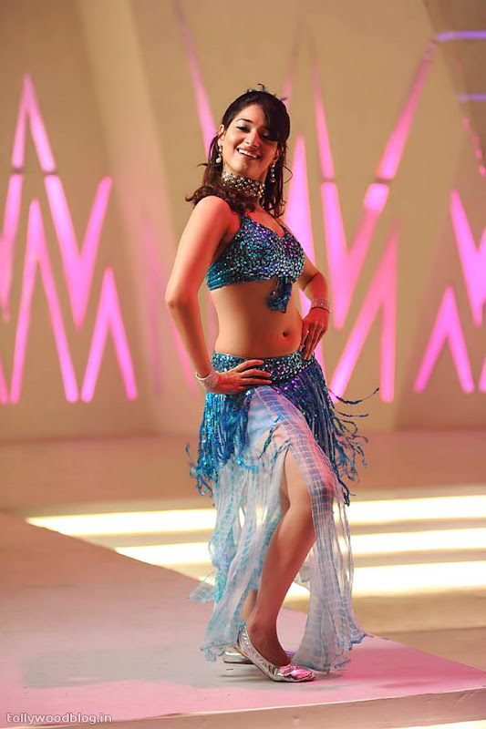 Tamanna Hot Gallery in Badrinatha Movie Stills Photoshoot images