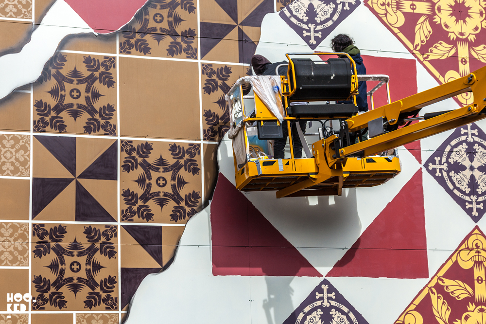 Street Artist at work in Aberdeen for NuArt Aberdeen