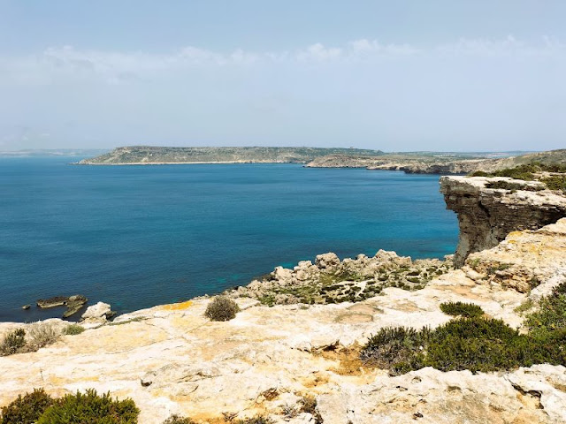 panorama scogliera sentiero Malta