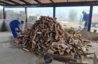 Sorting wood and mixing up mortar