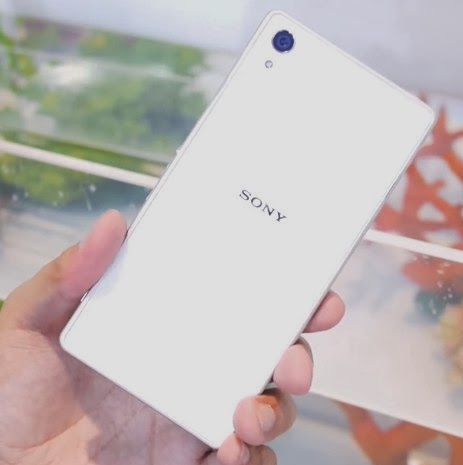 Sony Xperia Z2 Back, Sony Xperia Z2 Philippines