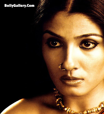 Hot Bollywood Actress