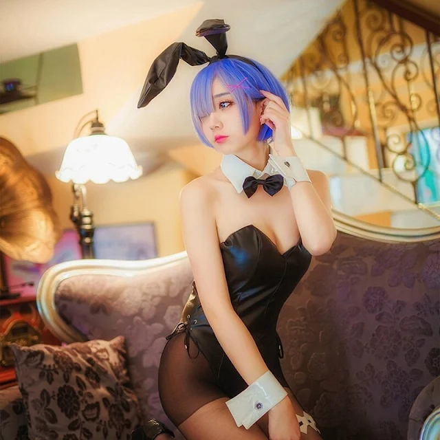 rem bunny cosplay