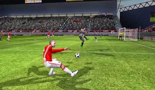 Dream League Soccer Hile Mod APK İndir Son Sürüm