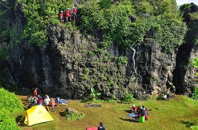 panjat tebing pantai siung