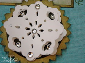 Doily Triple Layer Punch Snowflake Detail