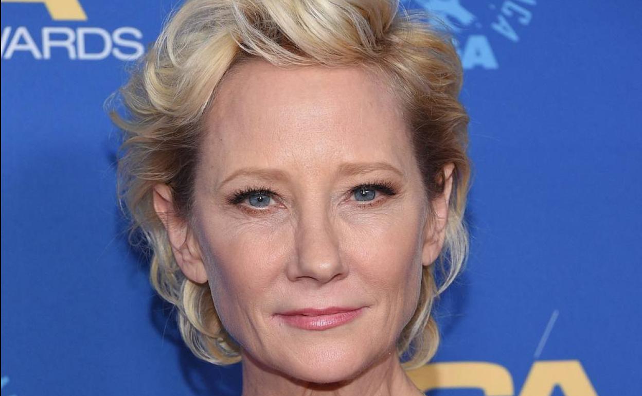 Anne Heche falleció a los 53 años tras accidente automovilístico