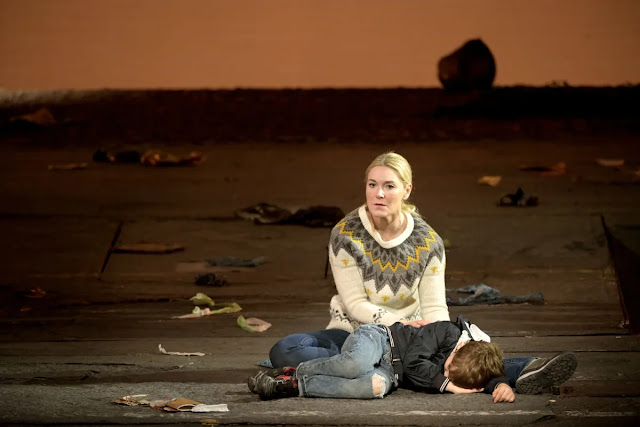 Britten: Peter Grimes - Maria Bengtsson - Paris Opera (Photo Vincent Pontet/OnP)