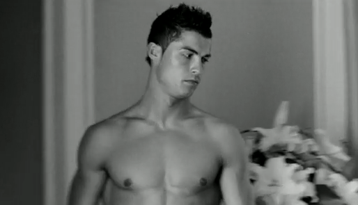 cristiano ronaldo armani ad. Cristiano Ronaldo in