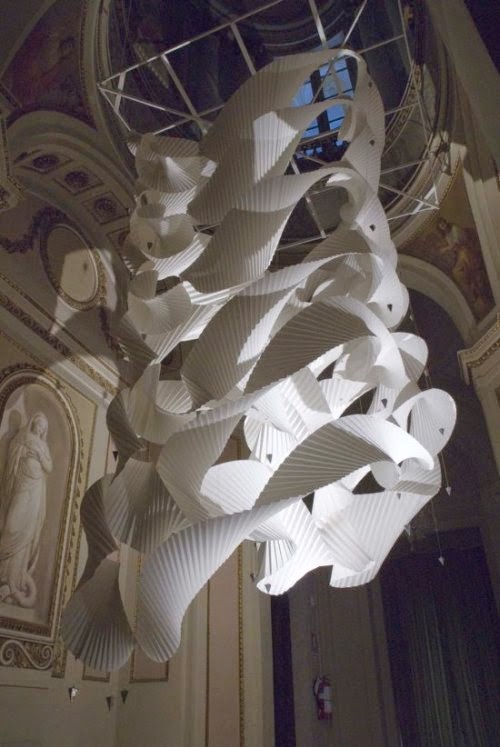 Richard Sweeney esculturas de papel formas geométricas fotografia luz sombras