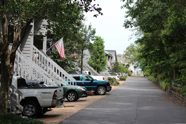 Waterfront Neighborhood in East Pensacola