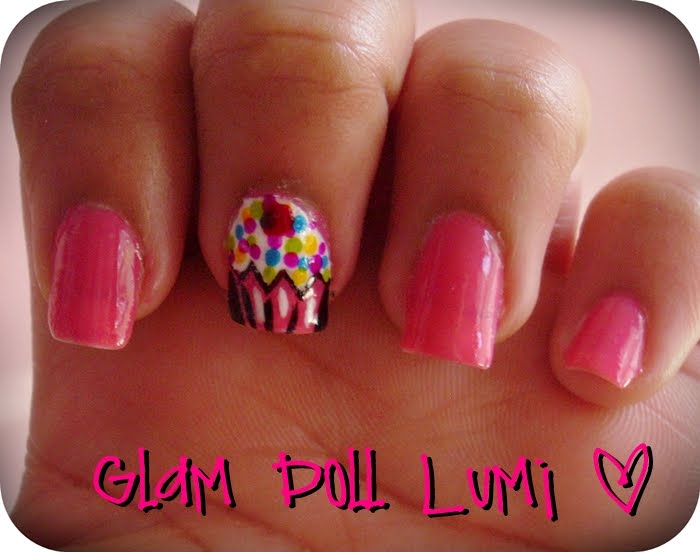 Cupcake Nail Art Design