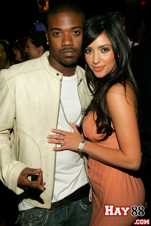 Kim Kardashian và Ray J 