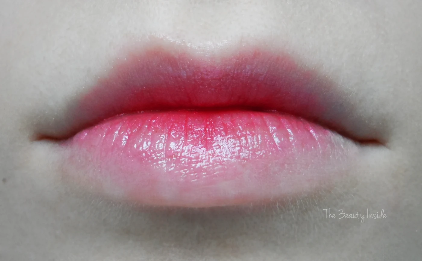 close-up picture of woman's lips with an adorable, soft k-beauty lip look