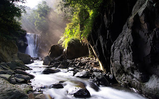 Neidong Waterfall Wallpaper