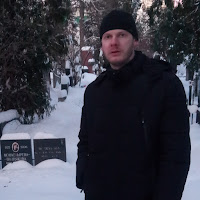 Gleb Zuev at the Vagankovo Cemetery