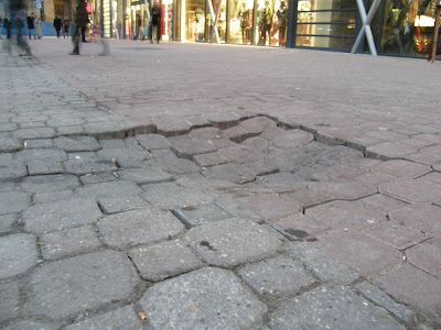 Budapest,  Belvaros, Vörösmarty tér,  2009, V. kerület, Magyarország, Hungary, Ungarn, szobor, vásár