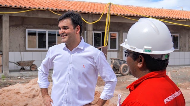 RUBENS LANÇA VÍDEO EM QUE PROMETE SER PREFEITO "MÃO NA MASSA"