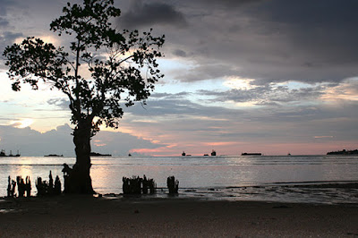 Pantai Nirwana Padang