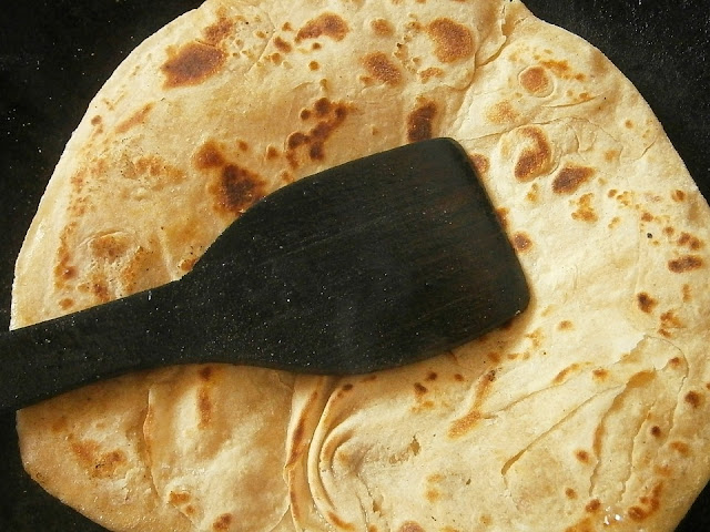 The Nutritious and Delicious: Health Benefits of Eating Chapati in Your Daily Diet