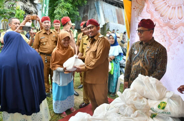 Operasi Pasar Murah, Cara BPRS Bhakti Sumekar Antisipasi Inflasi Pangan di Sumenep