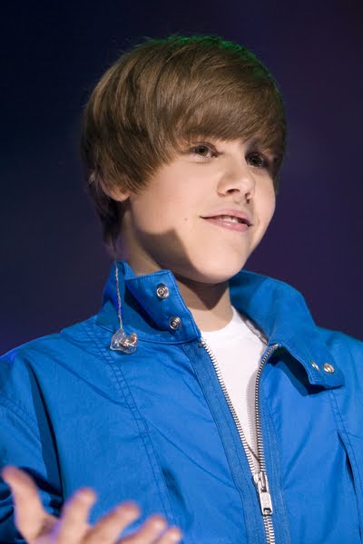 Justin Bieber Hairstyles, Justin Bieber Photos