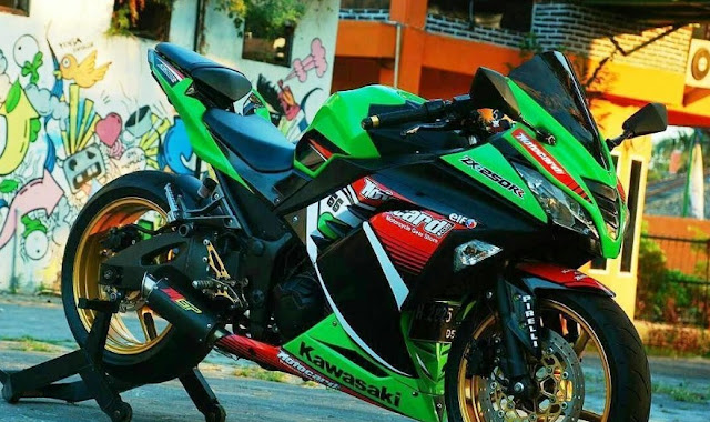 modifikasi motor ninja 250 warna hijau