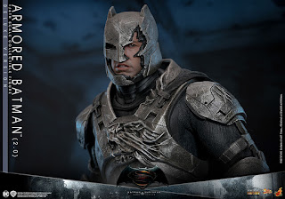 Action Figure 1/6 Armored Batman [ Version 2.0 ][ Batman Vs Superman: Dawn Of Justice ], Hot Toys