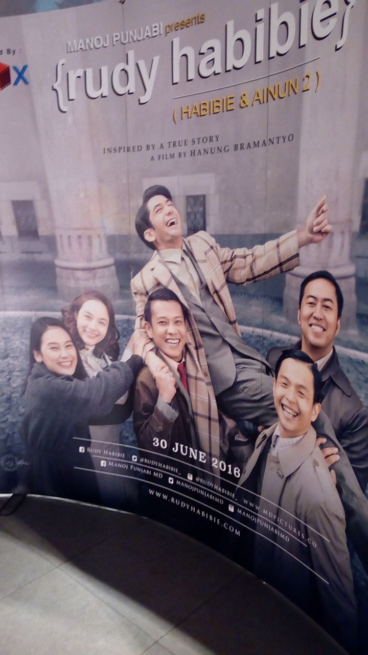 Write The Moment Rudy Habibie Habibie Ainun 2 Jadilah Mata Air