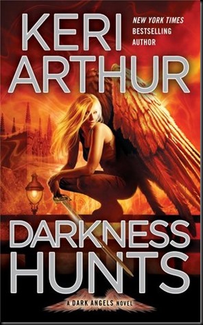 darkness hunts keri arthur