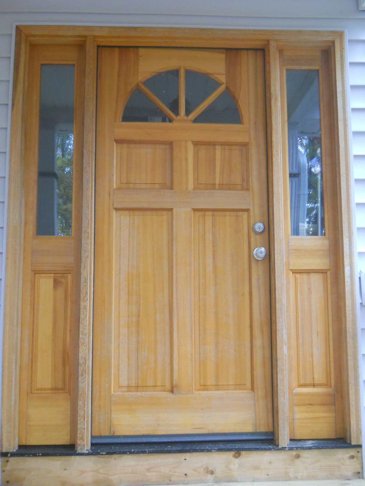 Projects: New life for a tired front door