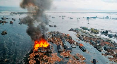 foto dan video tsunami di jepang