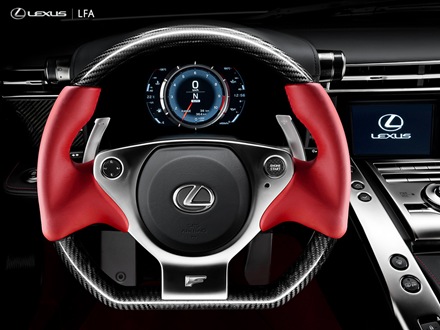 Lexus-LFA-2011-Concept-steer-wheel