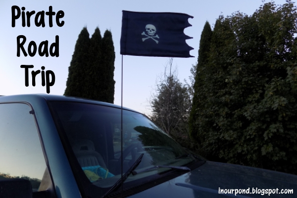 Pirate-Themed Road Trip for Kids from In Our Pond #family #roadtrip #travel #partyonwheels #party #pirateparty #roadtripwithkids #travelwithkids #travelhacks #traveltips