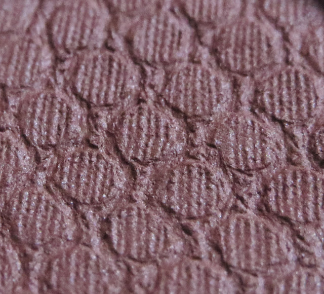 Colourpop Bandit supershock eyeshadow review, photos, swatches