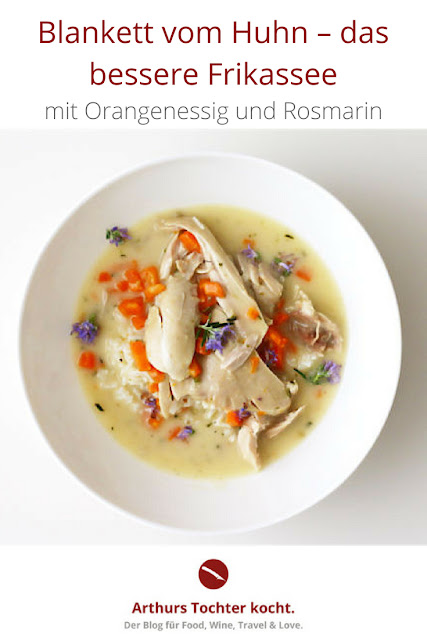 Blankett vom Huhn – das bessere Frikassee, fein abgeschmeckt mit Orangenessig und Rosmarin #blankett #huhn #hähnchen #hühnerfrikassee #rezept #foodblog #foodphotography #rosmarin #orangenessig #feine_rezepte #rezepte #einfach #blanquette_de_poulet #hühnerfrikassee #cremig #soße #bechamel #klassisch #leicht #kinder #gesund #einfach #spargel #tim_mälzer #donna_hay #lafer #tm5 #arthurs_tochter #foodblog