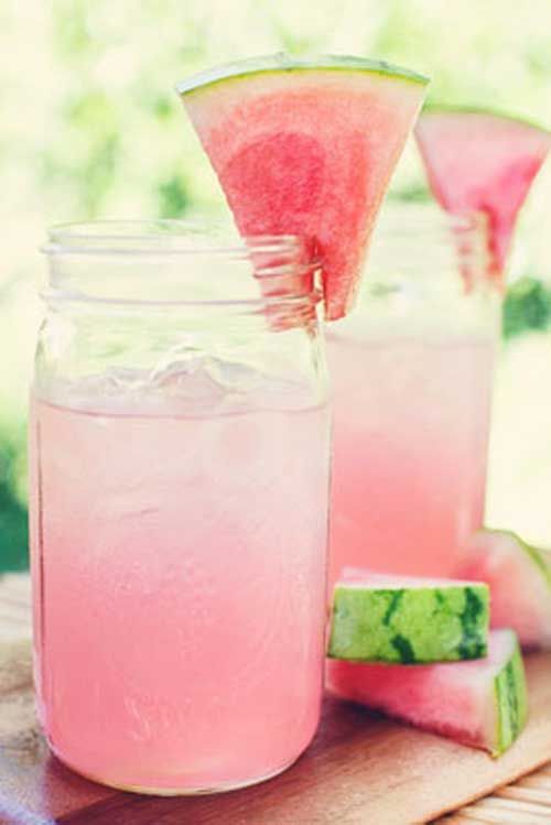 Fresh, light and low cal summer drinks that are an easy breezy treat! All you need is a blender to whip up this Watermelon Breeze recipe.