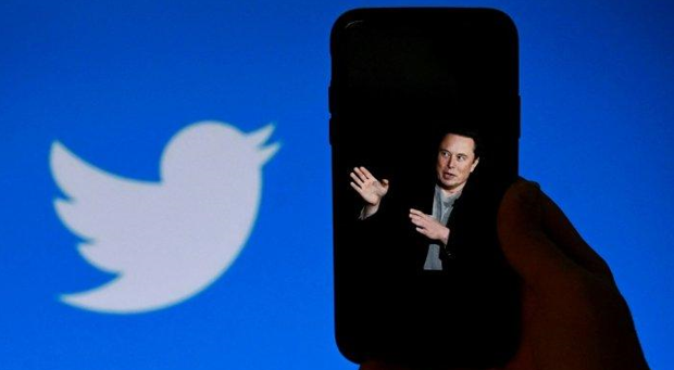 Elon Musk meminta maaf, akun Twitter yang ditangguhkan akan dibuka kembali minggu depan