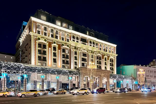 Тверская улица, гостиница The Carlton Moscow (бывшая The Ritz-Carlton Moscow)