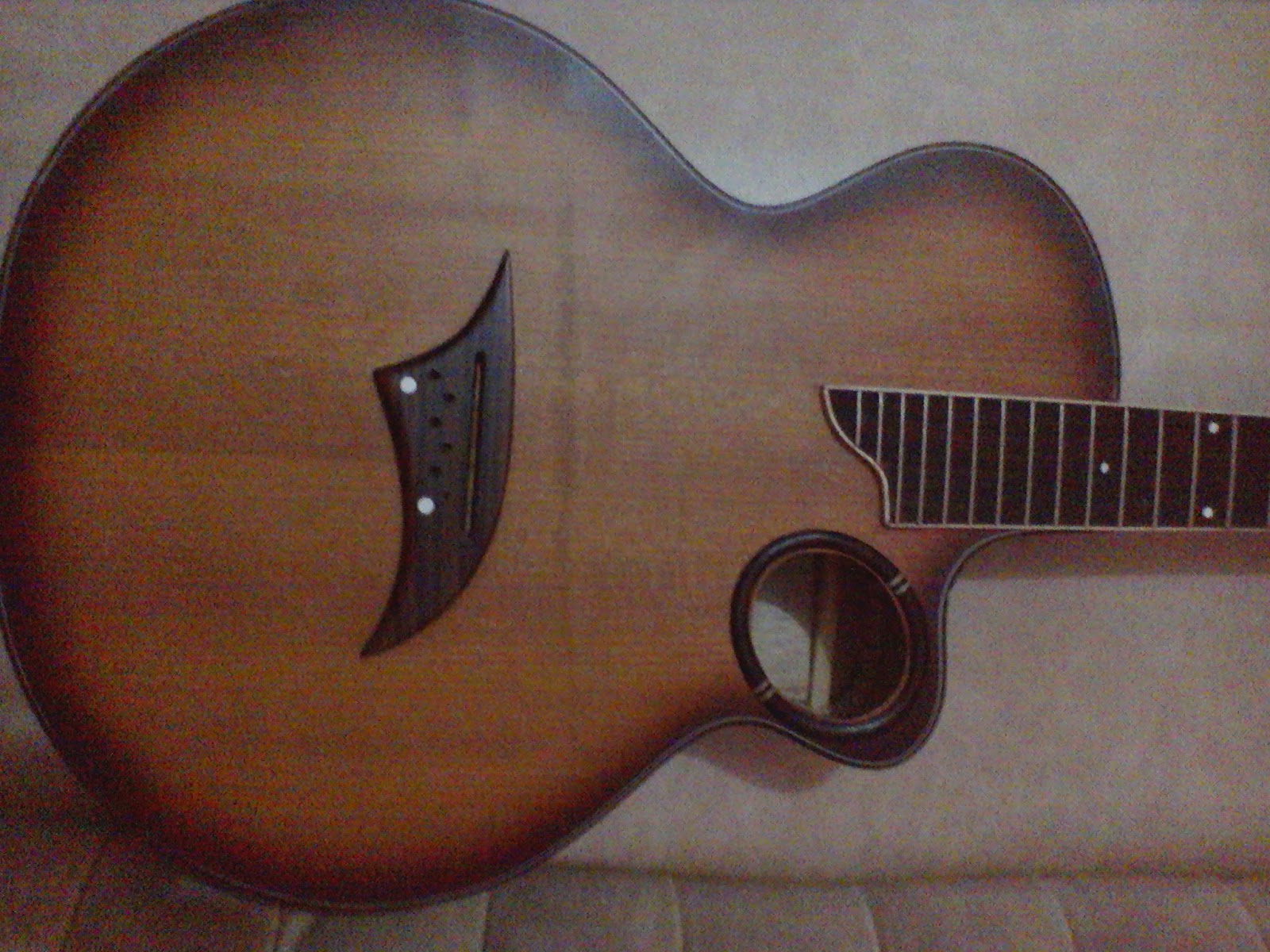 Gitar akustik gilmor model ~ gitar akustik dan elektrik condet