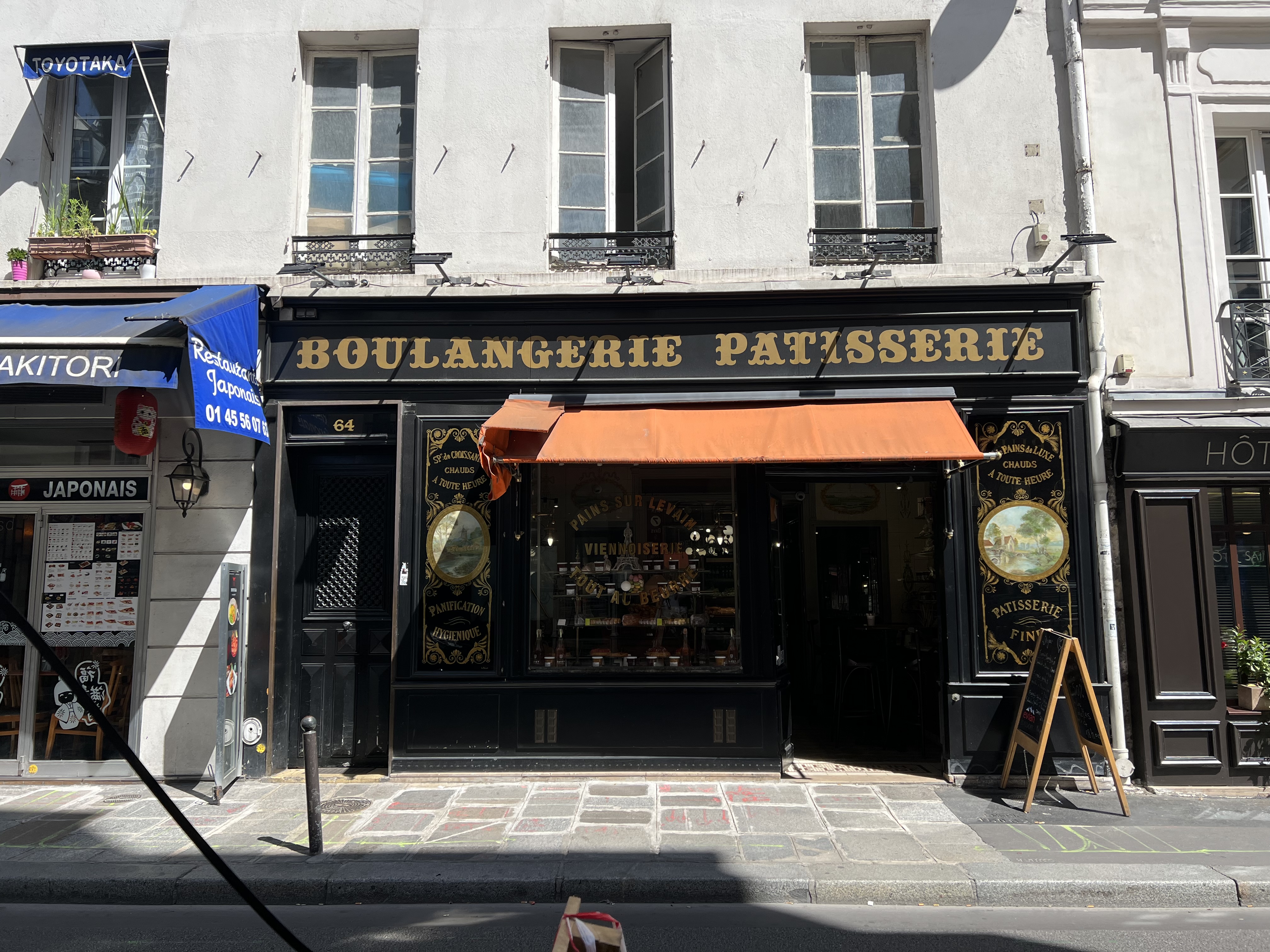 Boulangerie and Patisserie in Paris_Adrienne Nguyen