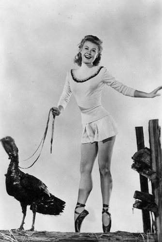 Vera Ellen Queen of the Awkwardly Contrived Pinup Pose