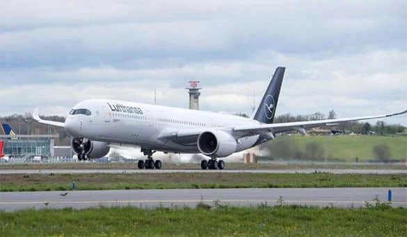 Pesawat terbang komersial terbesar saat ini A350-900