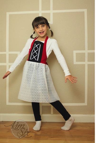 Easy Scandanavian Thinking Day Costume