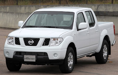 Nissan Frontier 2011 debut online with price list