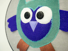 Owl in embroidery hoop by Welaughindoors