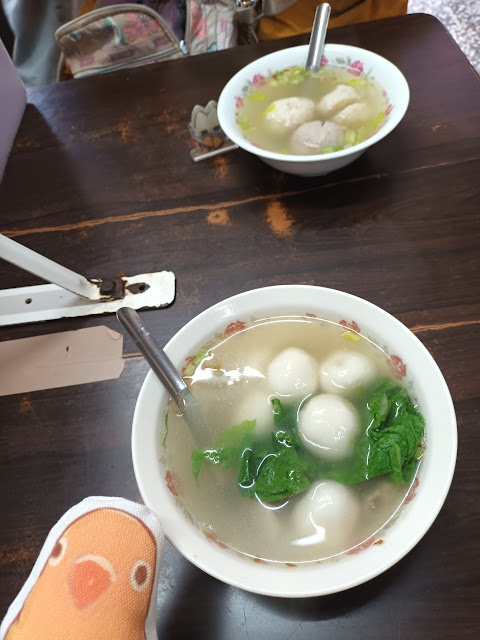 燕山湯圓：貢丸花枝丸、粉腸鹹湯圓
