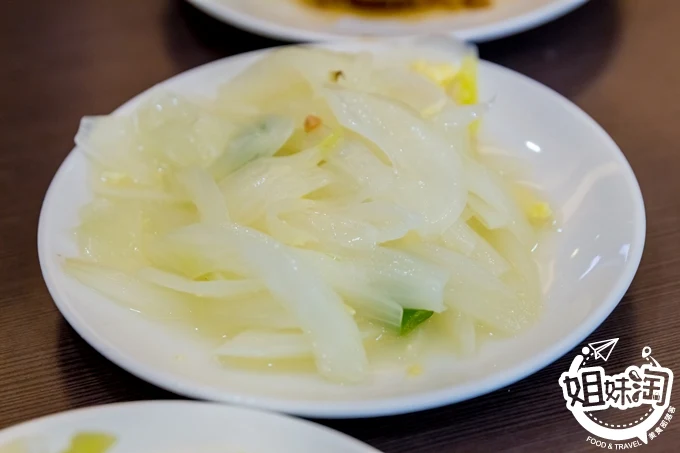 高雄 美食 可口雞肉飯 新興區 火車站 肉燥飯