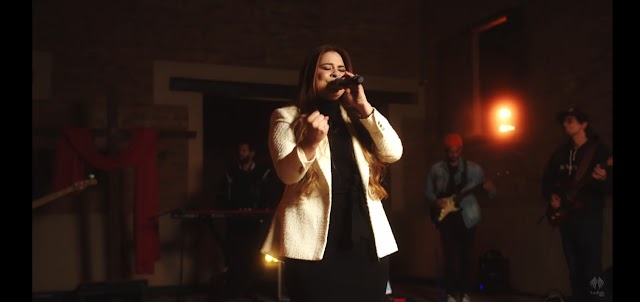 Valesca Mayssa lança sua nova música e videoclipe "Jesus Venceu", pela Todah Music 